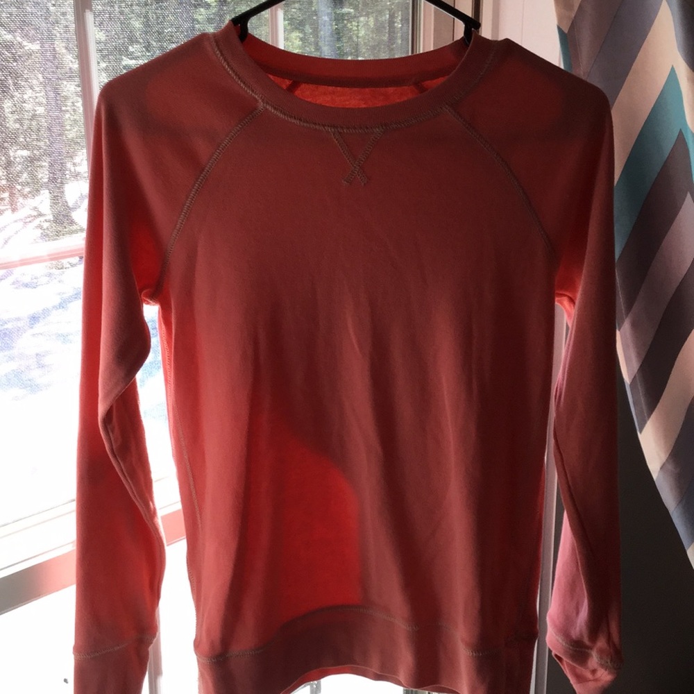 Crew neck